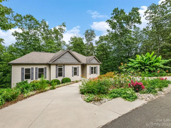 38 Ben Owenby Rd, Fairview, NC 28730