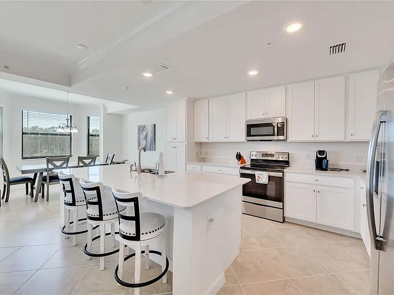 17510 Gawthrop Dr #203 — Photo 9