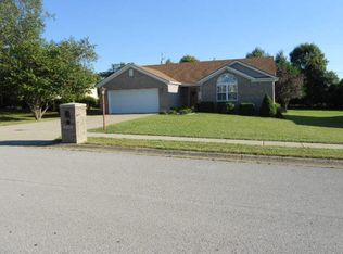 1161 Queensway Dr, Lawrenceburg, KY 40342