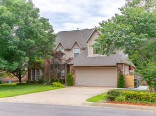 8422 E 98th St, Tulsa, OK 74133