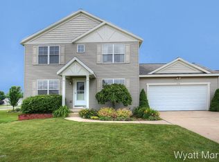 1713 Creed Ct SW, Wyoming, MI 49519