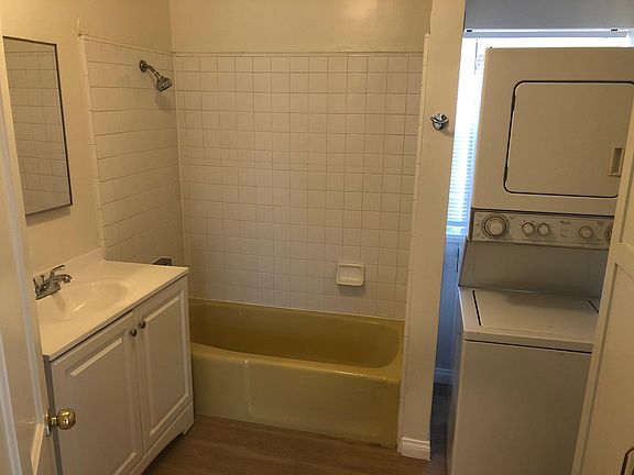 5th image of 5678 Lauretta St