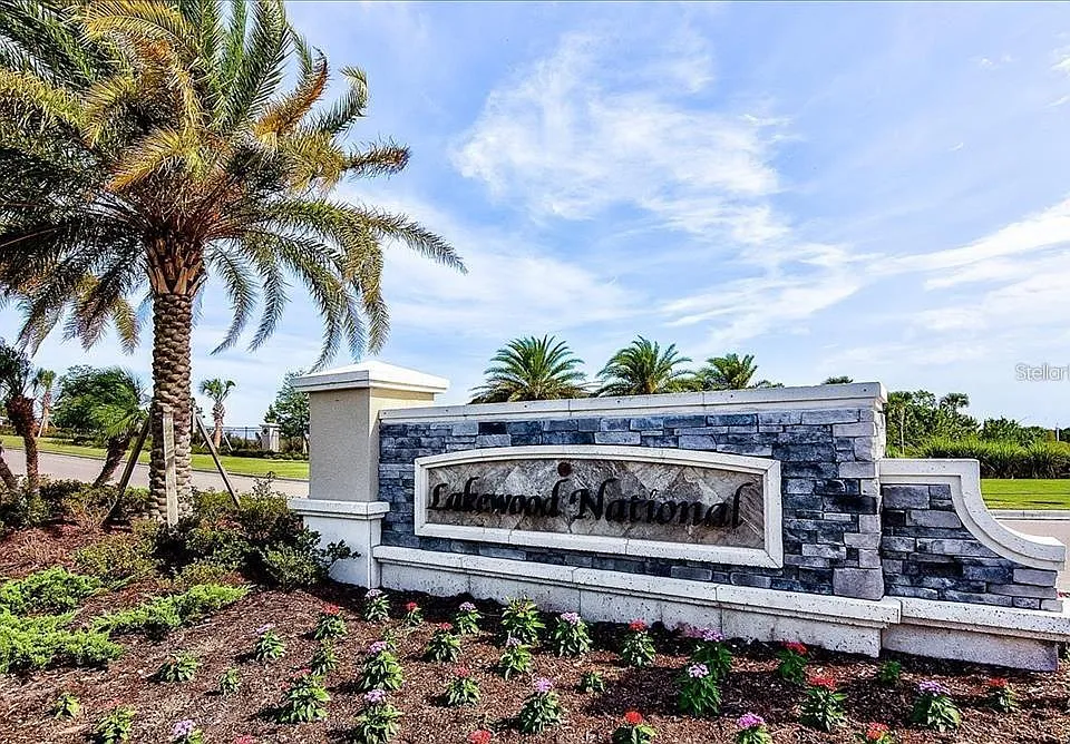 5604 Palmer Cir #202