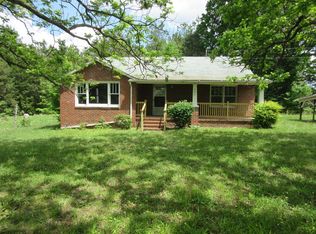 994 Pooles Mill Rd, Buffalo Junction, VA 24529