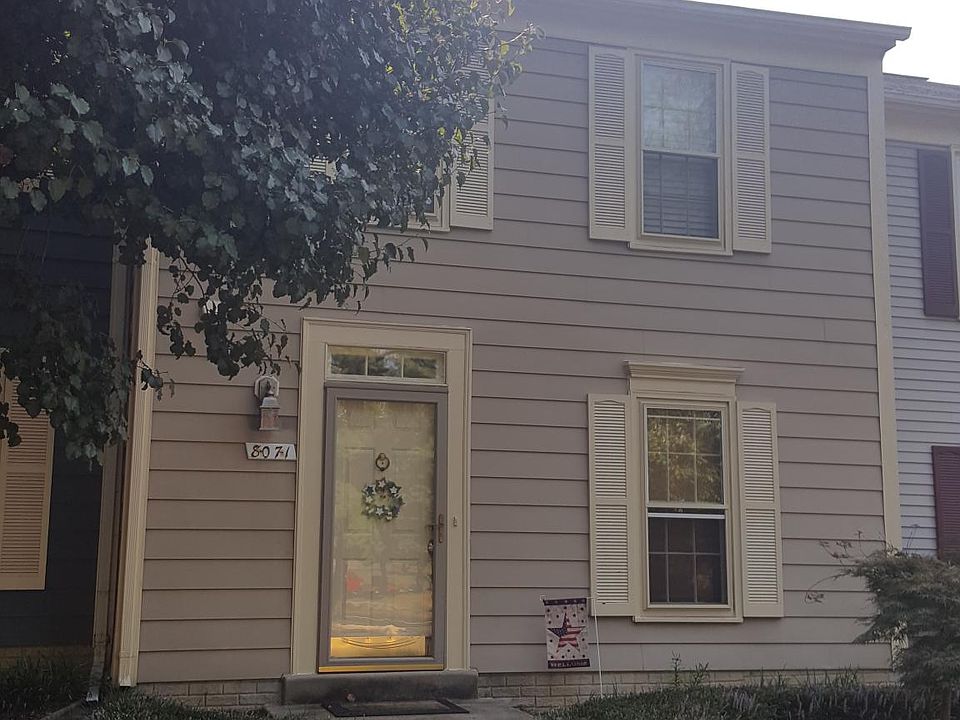 Front of house on cul de sac