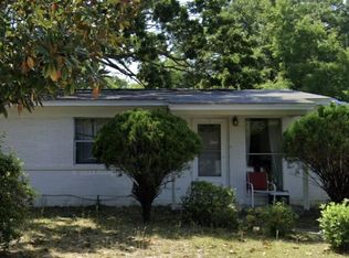 121 Warwick Ave, Pensacola, FL 32503