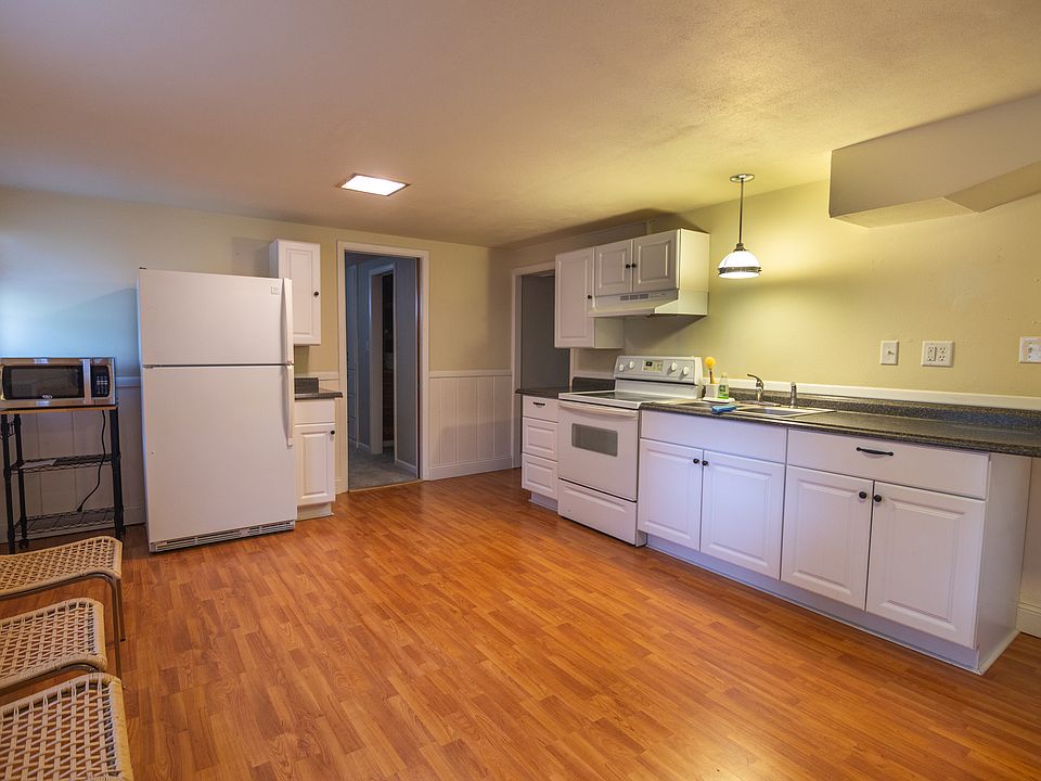 1st image of 1012 Avenue C #1