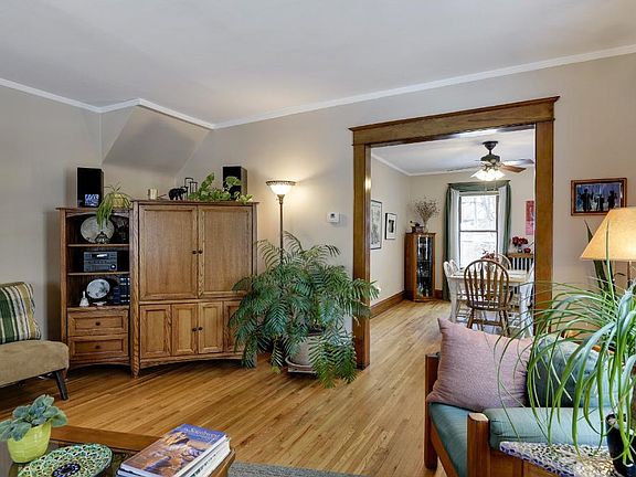 4th image of 3531 Minnehaha Ave