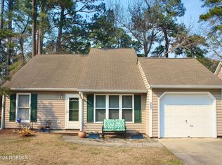 207 Rankin Ct, New Bern, NC 28560