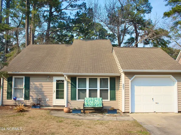 207 Rankin Court, New Bern, NC 28560