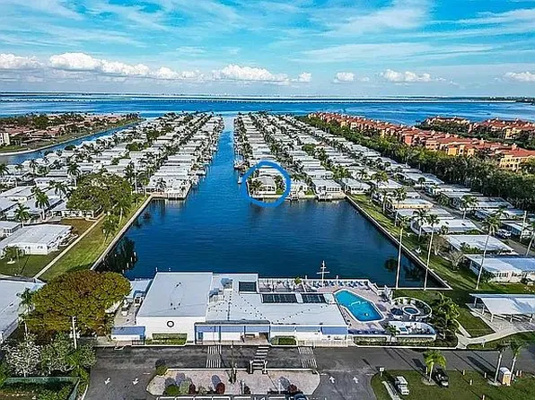 18675 Us Highway 19 N Lot 307, Clearwater, FL 33764