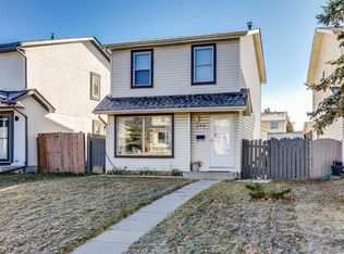 292 NW Falton Dr NE, Calgary, AB T3J2X1