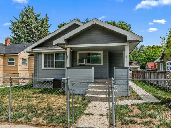 211 Everett St, Caldwell, ID 83605