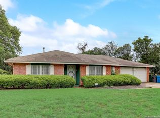 310 Highview Dr, San Antonio, TX 78228
