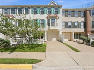 2709 Baronhurst Dr, Vienna, VA 22181