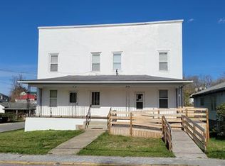 228 Summerlee Ave #2, Oak Hill, WV 25901