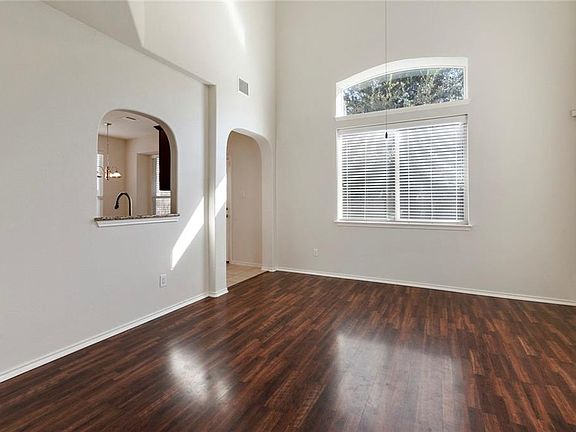 4th image of 1517 Huckleberry Ln #51
