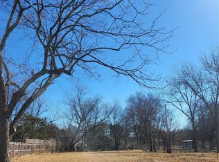 906 D St SE, Ardmore, OK 73401