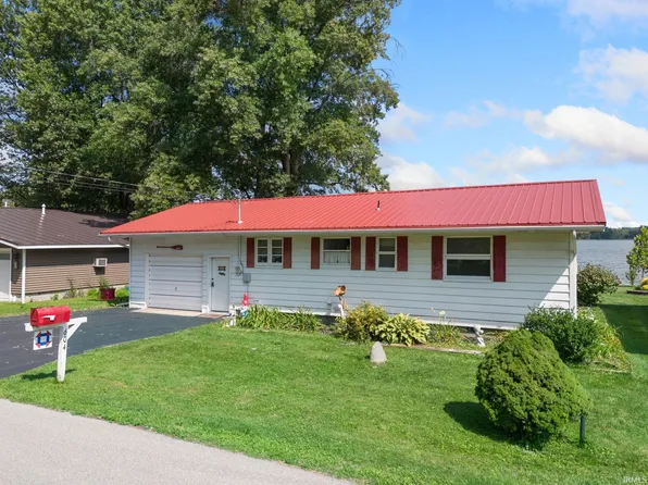 604 W Neher Rd, Silver Lake, IN 46982