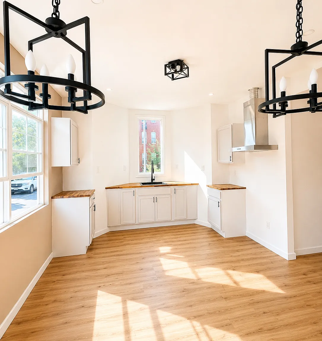 3 bed, $1,950 — Photo 1