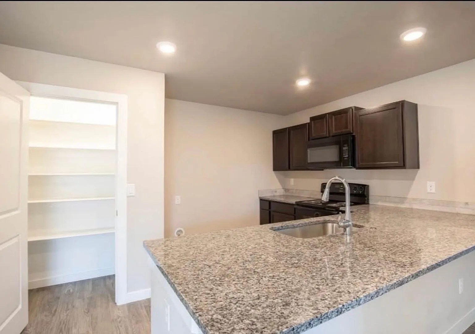 Bell Farms - 2411 — Photo 3