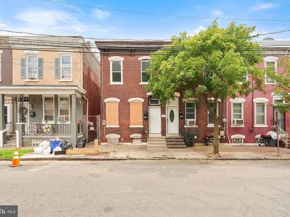560 Spruce St, Camden, NJ 08103