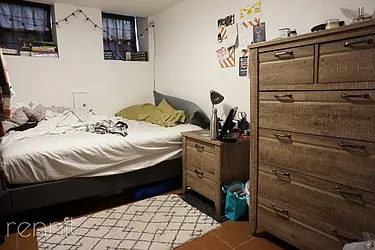 Rented by Rennit Inc.