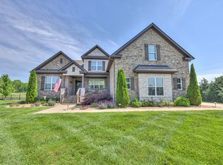 1021 Hideaway Rd, Columbia, TN 38401