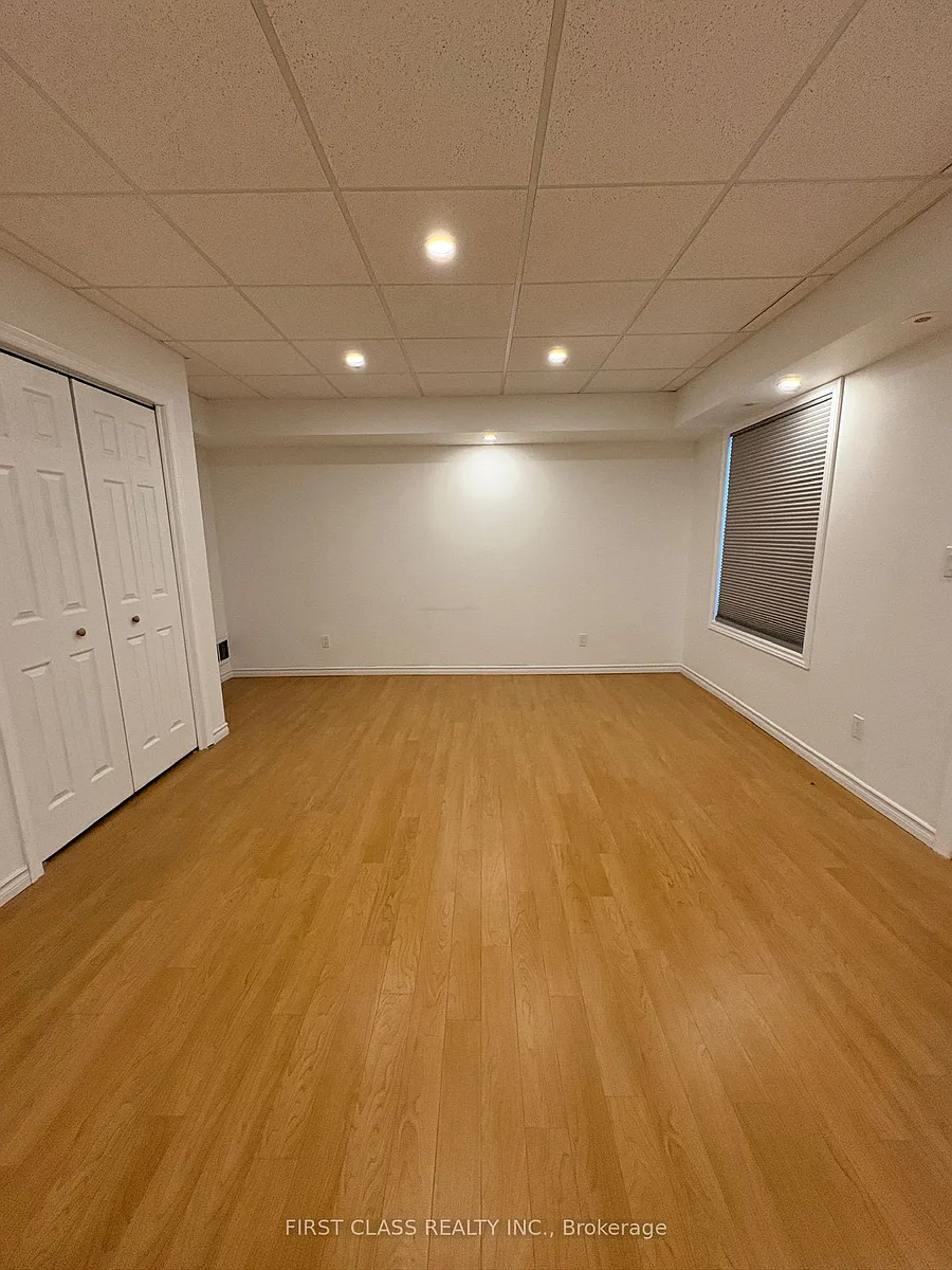 Building Photo - 3051 Finch Ave W #59
