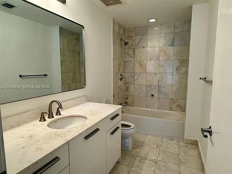 1050 Brickell Ave #412 — Photo 6