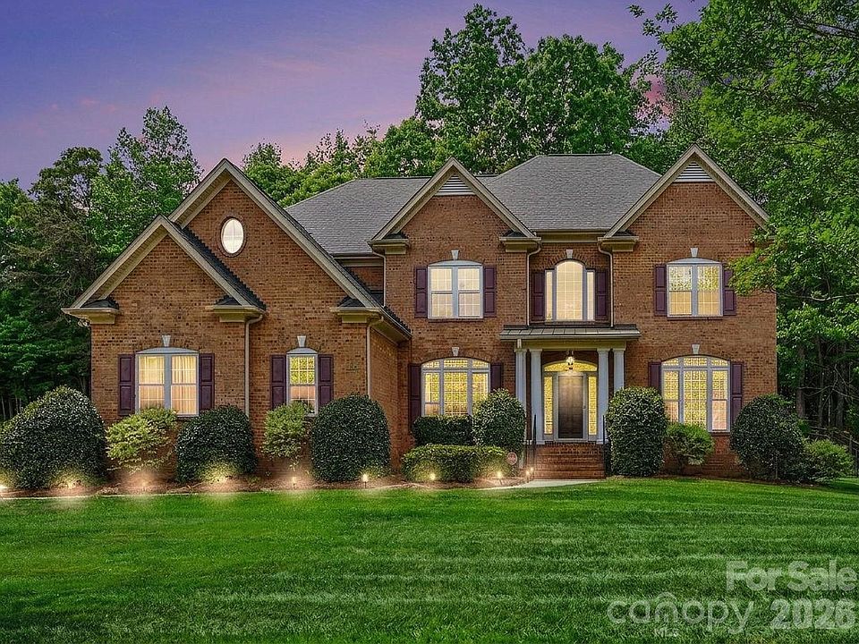 1st image of 9811 Julliard Dr