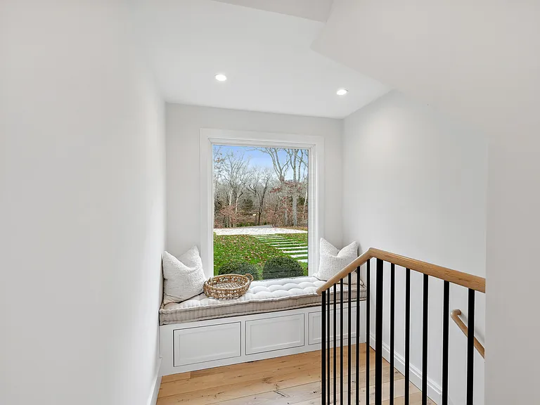 235 Narrow Ln S — Photo 18