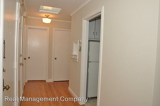4th image of 71 Manzanita Ave