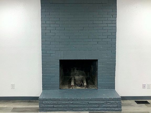 5th image of 3229 S 211 East Ave