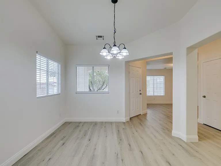 437 Palegold St — Photo 13
