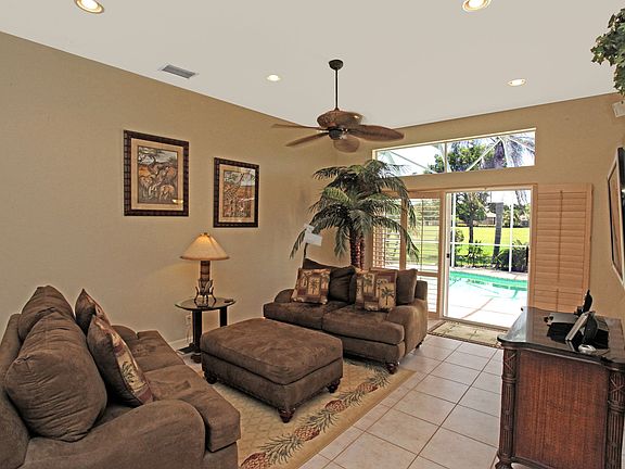 3rd image of 6042 Las Colinas Cir
