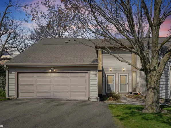 1201 Fairway Dr APT 4, Marshalltown, IA 50158