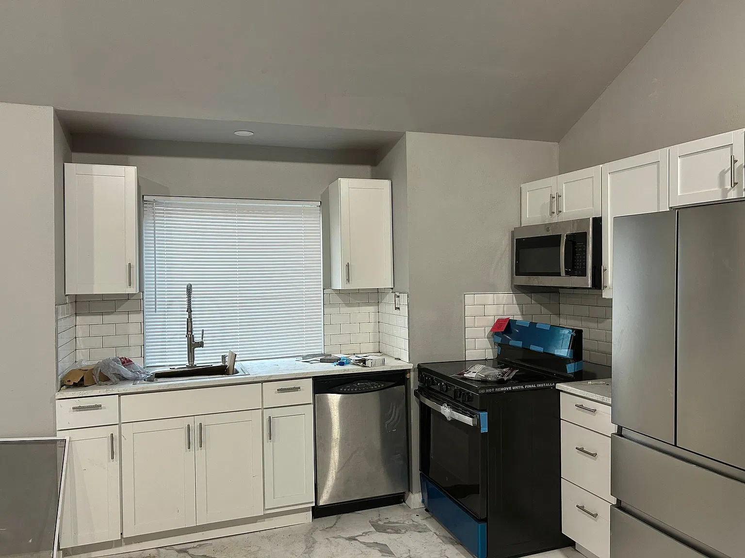 3 bed, 1100 sqft, $1,500 — Photo 3