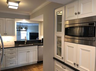 73 Dogwood Ln, Bedminster, NJ 07921