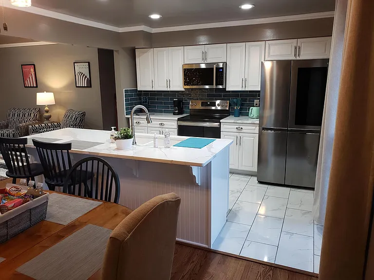 4948 Westwood Ter — Photo 5