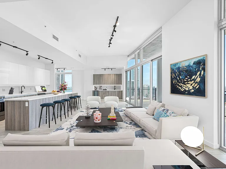 Cortland Midtown Miami — Photo 17