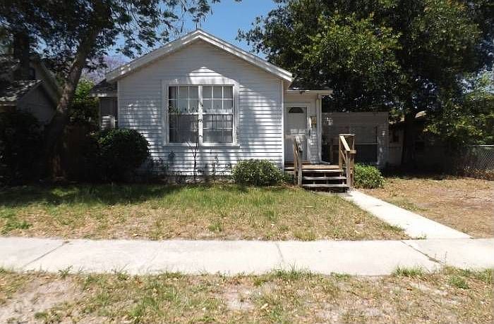 1st image of 3642 20th St N