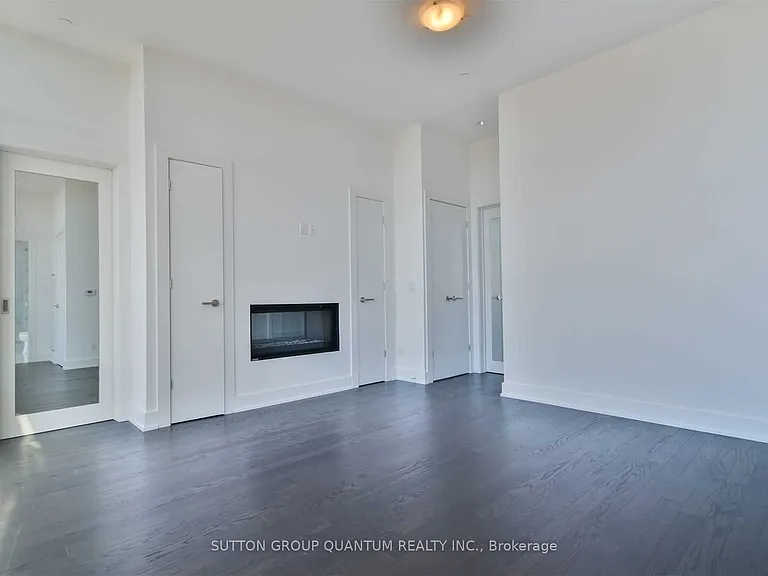 3018 Yonge St #UPH01 — Photo 7