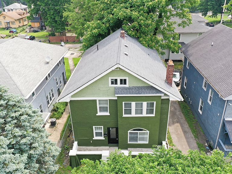 Listing photo 5