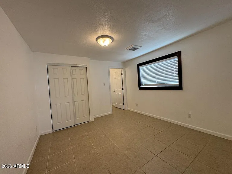 4818 S Santa Elena Ave — Photo 10