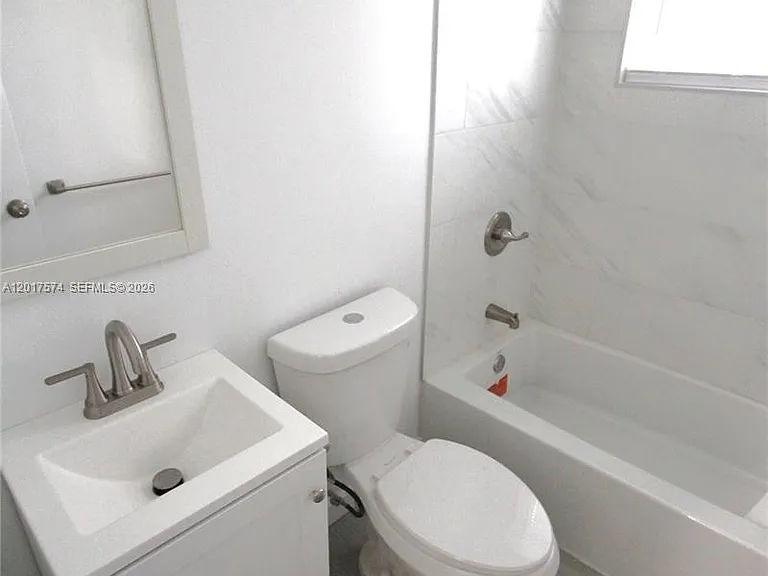 1115 Euclid Ave #17 — Photo 13