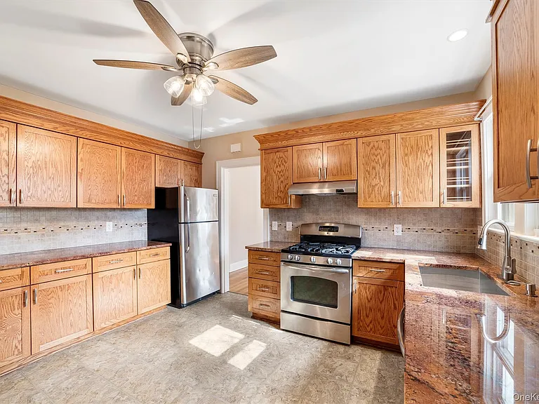 36 Woodland Ave #1 — Photo 12