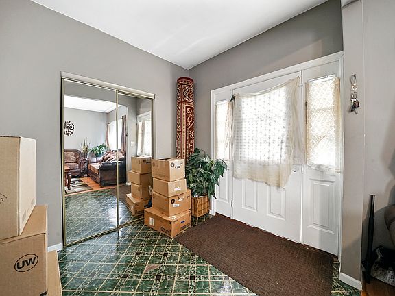 4th image of 3842 N Nordica Ave