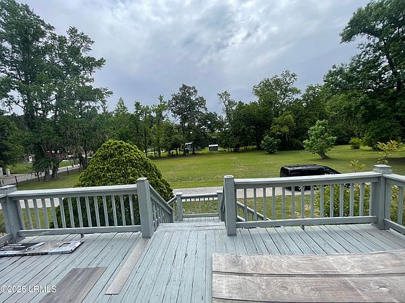 5th image of 568 Keans Neck Road