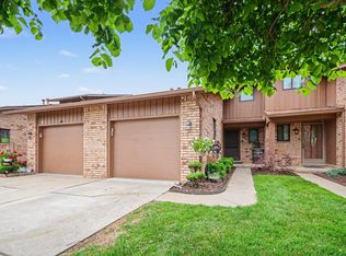 7202 Harbor Dr, Algonac, MI 48001